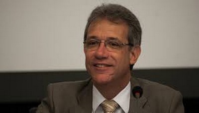 Ademar Arthur Chioro dos Reis
